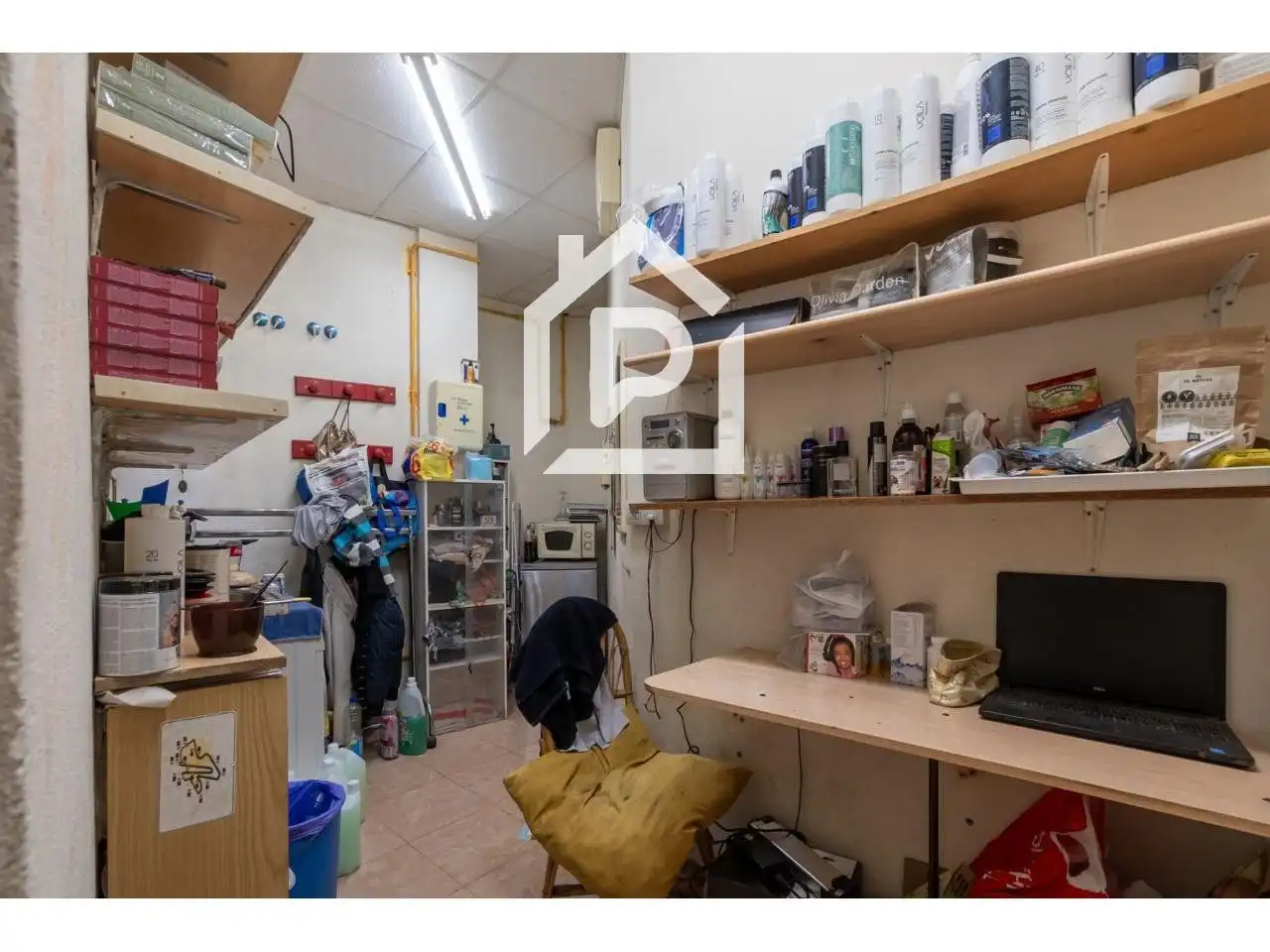 Local comercial en venta en Joan Tutau, imagen 3