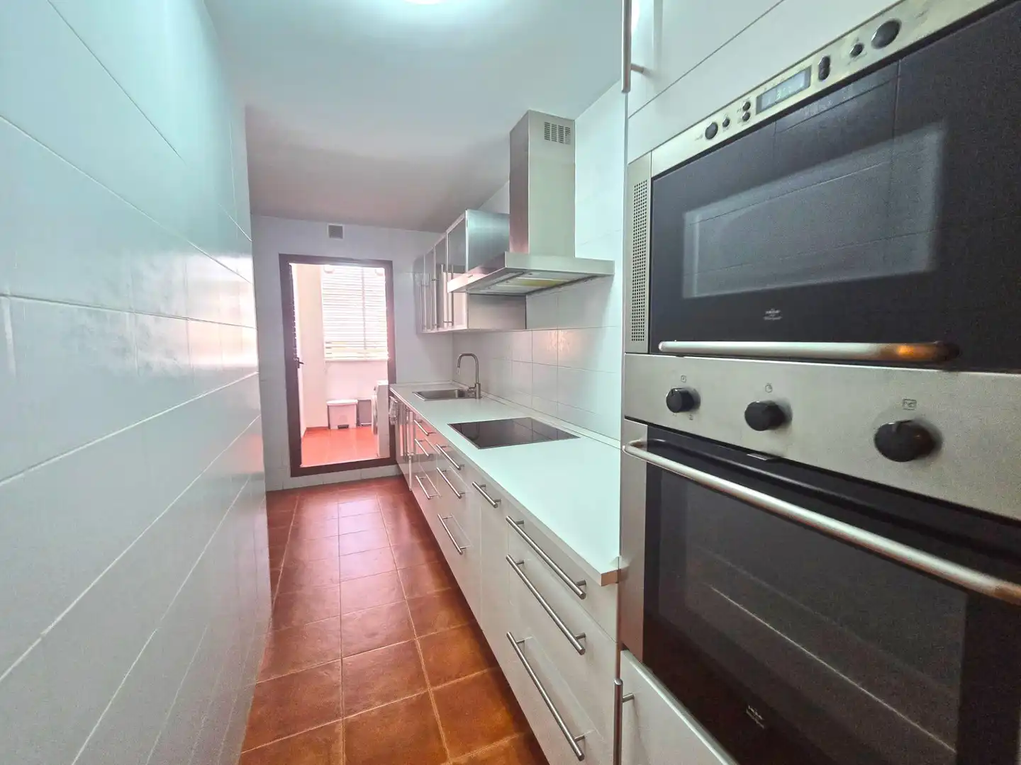 Küche von Wohnung zum Verkauf in Mairena del Aljarafe mit Gemeinschaftspool