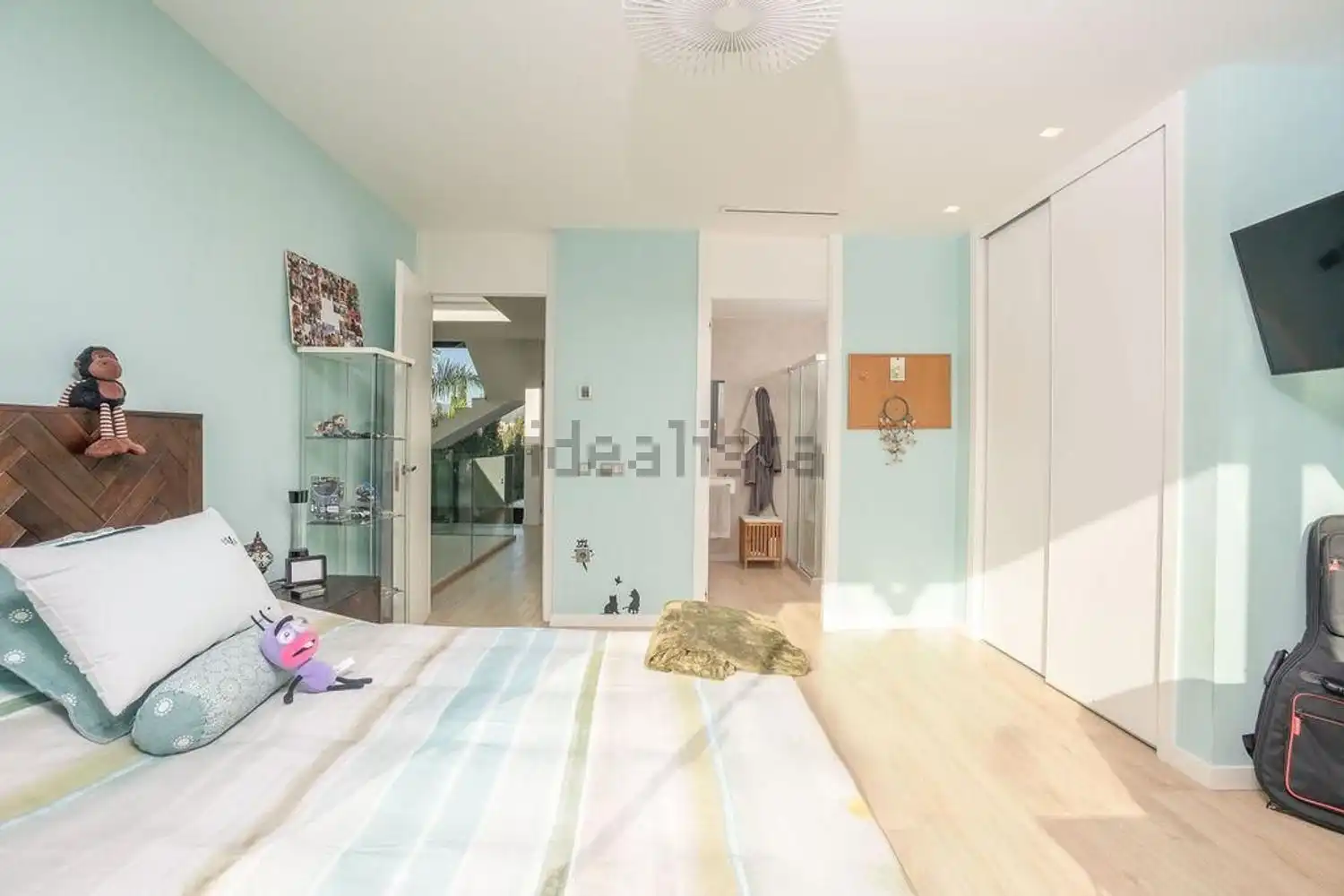 Bedroom of Houses for sale in L'Alfàs del Pi  with Air Conditioner, Storage room and Swimming Pool