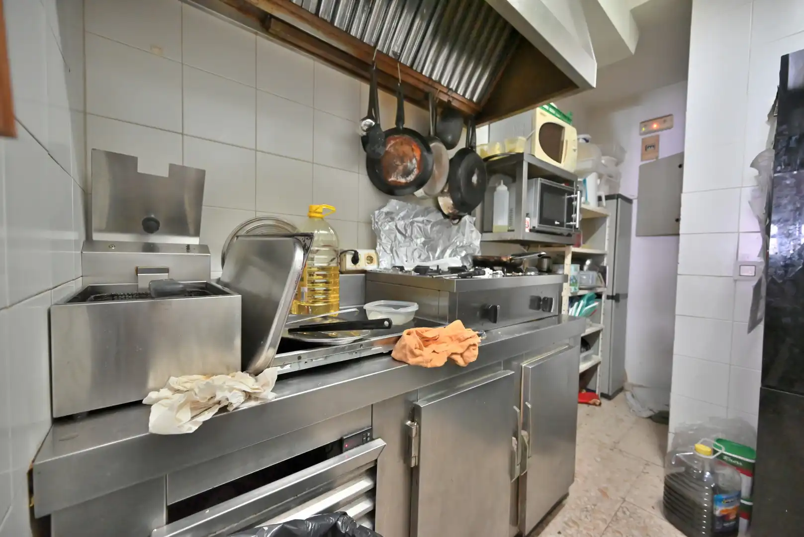Küche von Geschaftsraum zum Verkauf in Benalmádena mit Möbliert