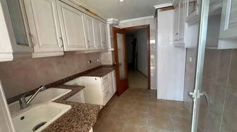 Foto 3 de Piso en venta en Monóvar / Monòver, Alicante