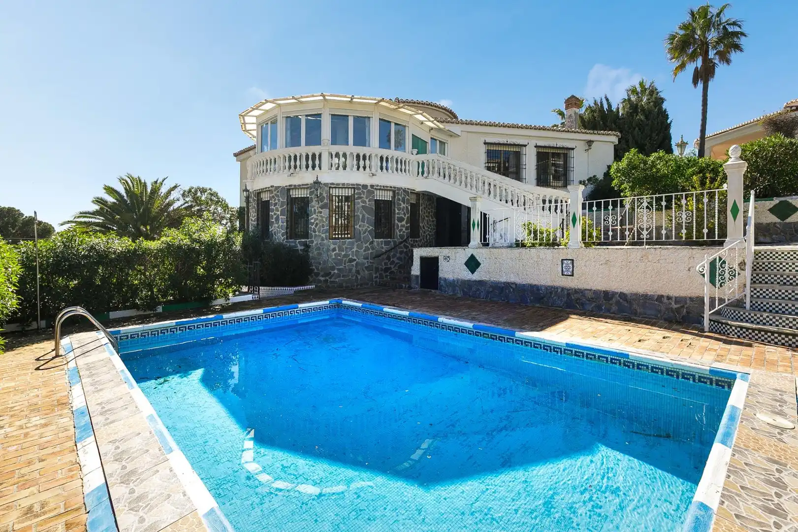 Swimming pool of Houses for sale in Almuñécar  with Air Conditioner, Private garden and Terrace