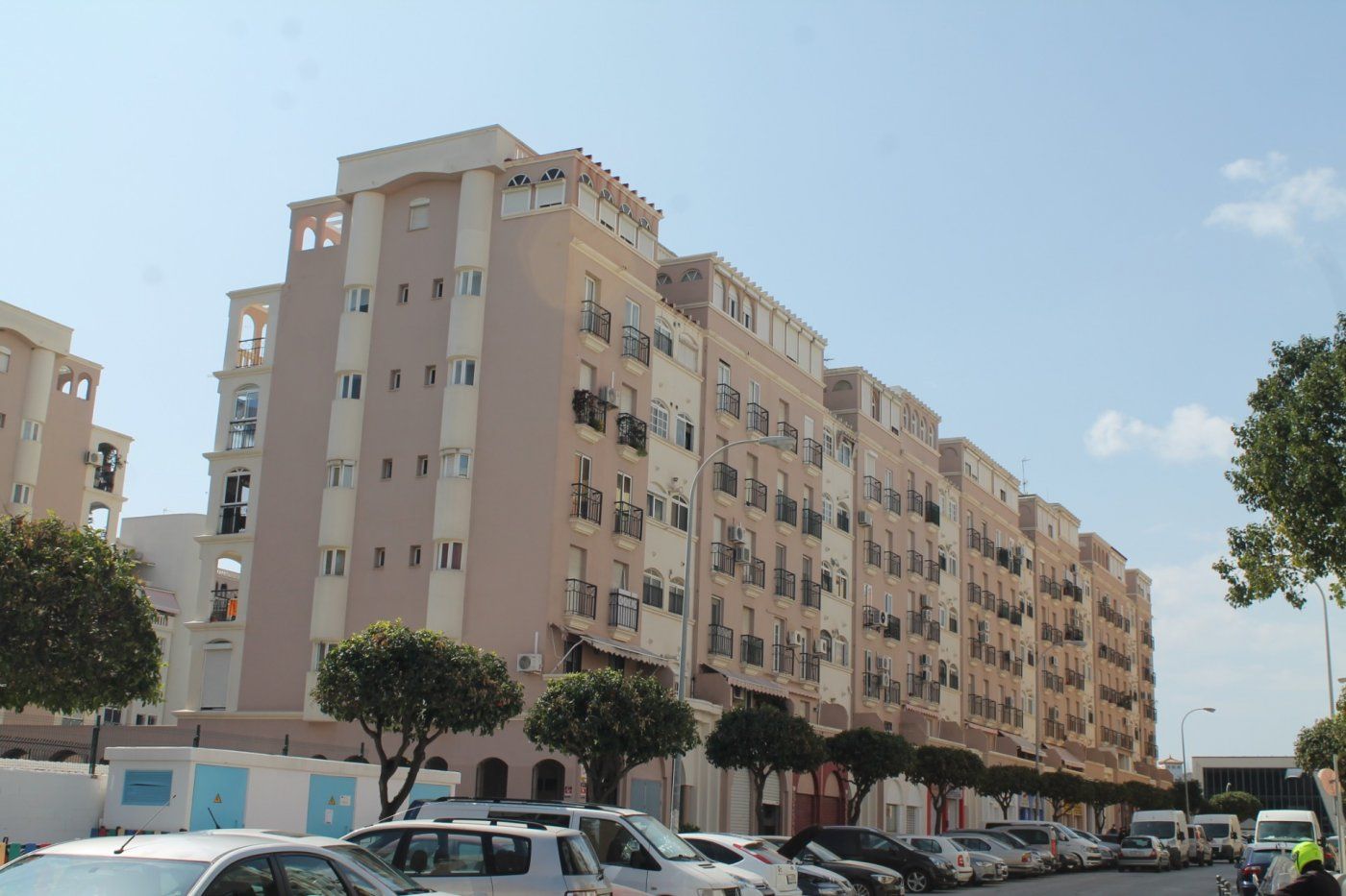 Vista exterior de Piso de alquiler en Torremolinos con Aire acondicionado, Terraza y Piscina comunitaria