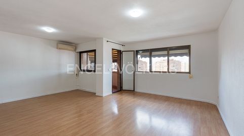 Foto 3 de Piso de alquiler en Avenida Aragon, Mestalla, Valencia Capital