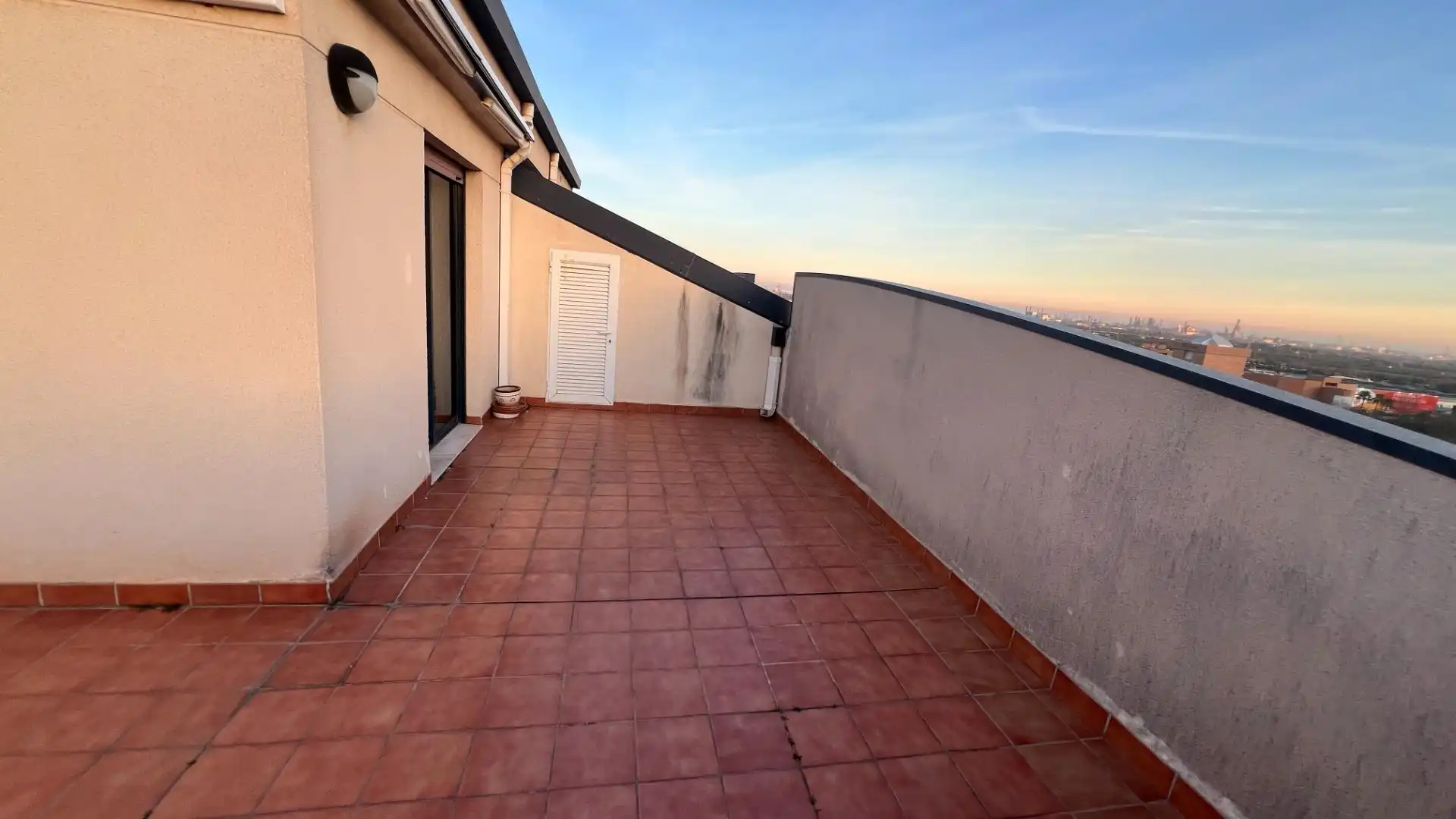Terrassa de Àtic en venda en Castellón de la Plana / Castelló de la Plana amb Aire condicionat, Calefacció i Terrassa