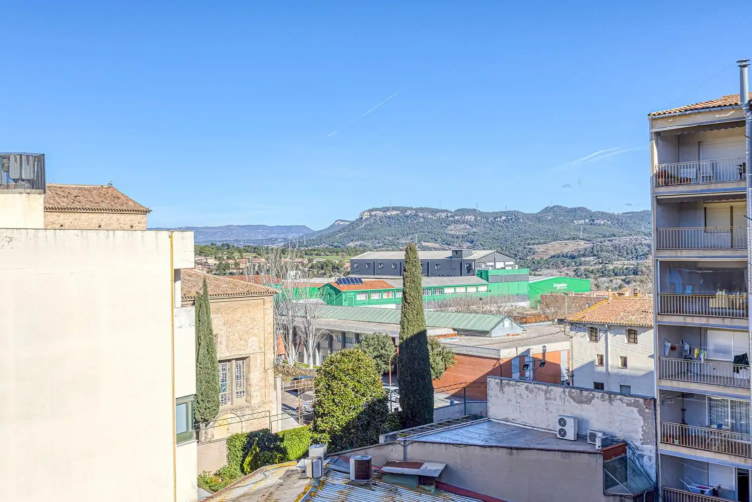 Vista exterior de Pis en venda en Capellades amb Parquet i Moblat