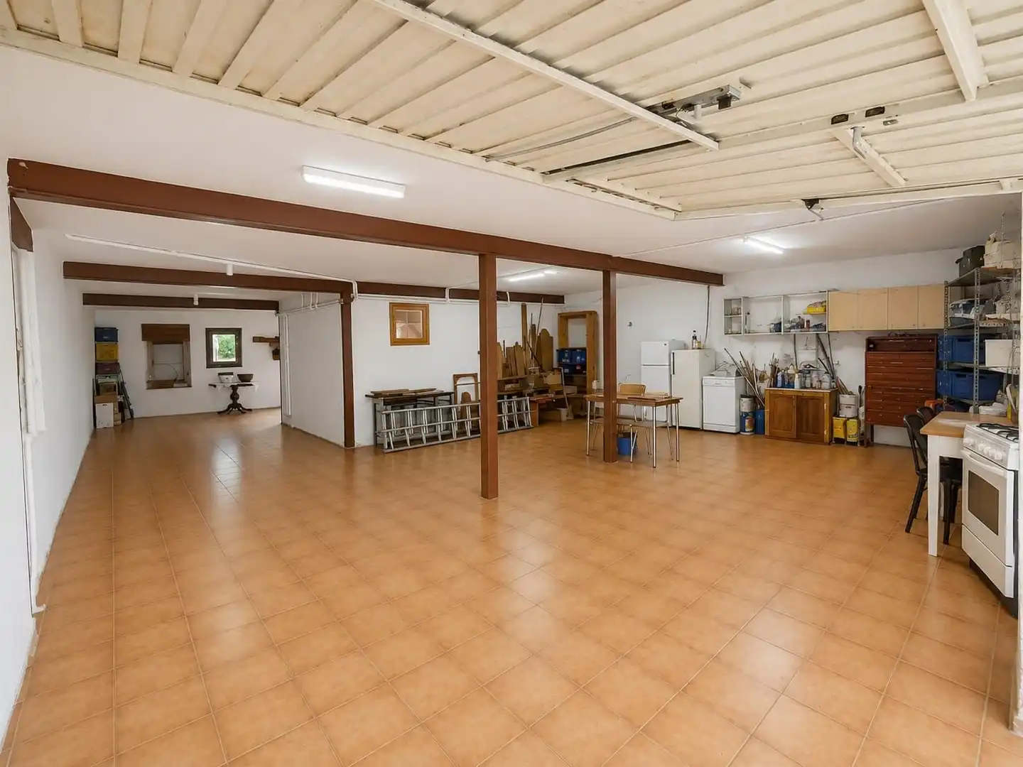 Finca rústica en venta en Valle de Losa con Jardín privado, Amueblado y Alarma