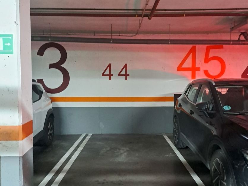 Garage for rent in Calle Tulipán, 6, Marazuela - El Torreón