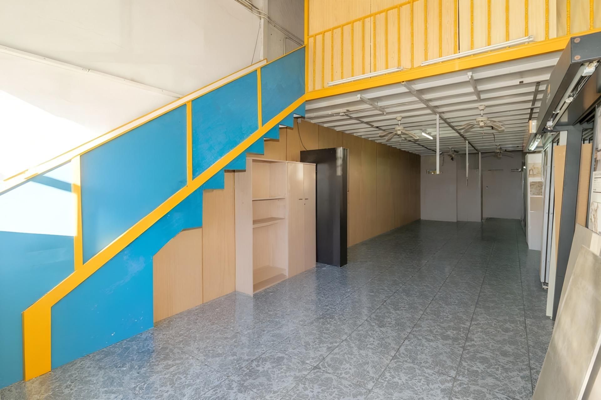 Fabrikhallen zum Verkauf in Motril