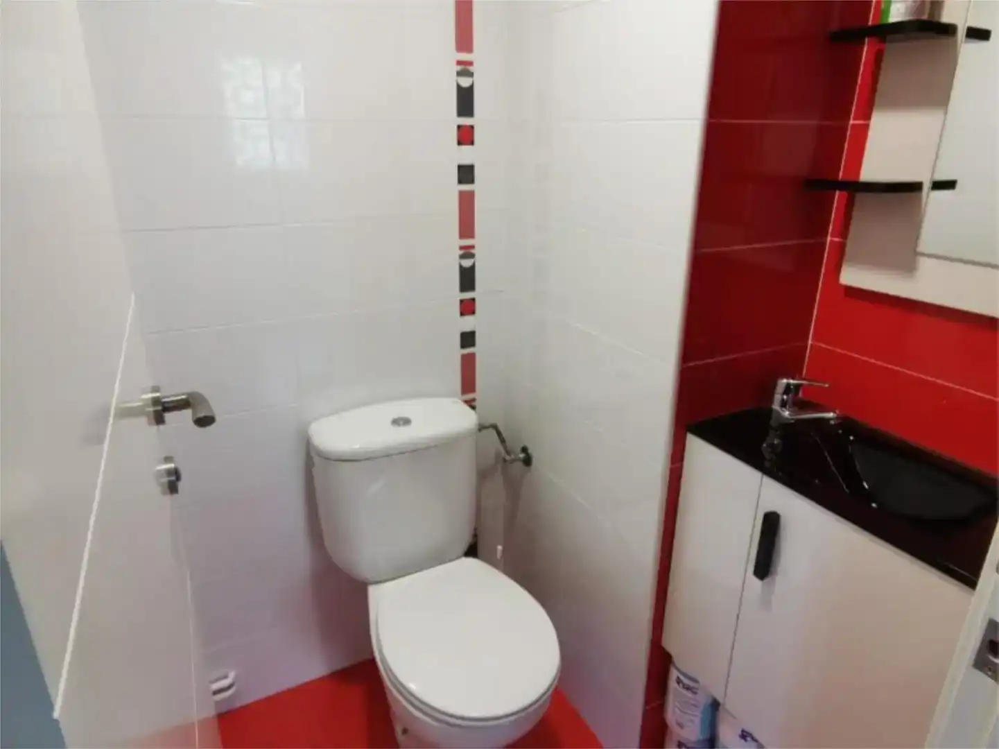Baño de Piso en venta en Badalona con Aire acondicionado y Balcón