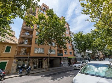 Pis amb balcó en venda a Carrer FRANCESC SANCHO