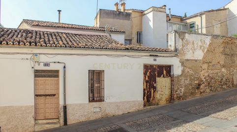 Foto 3 de Apartament en venda a Calle Villalobos, Cáceres, Spain, 52, Casco Antiguo, Cáceres Capital