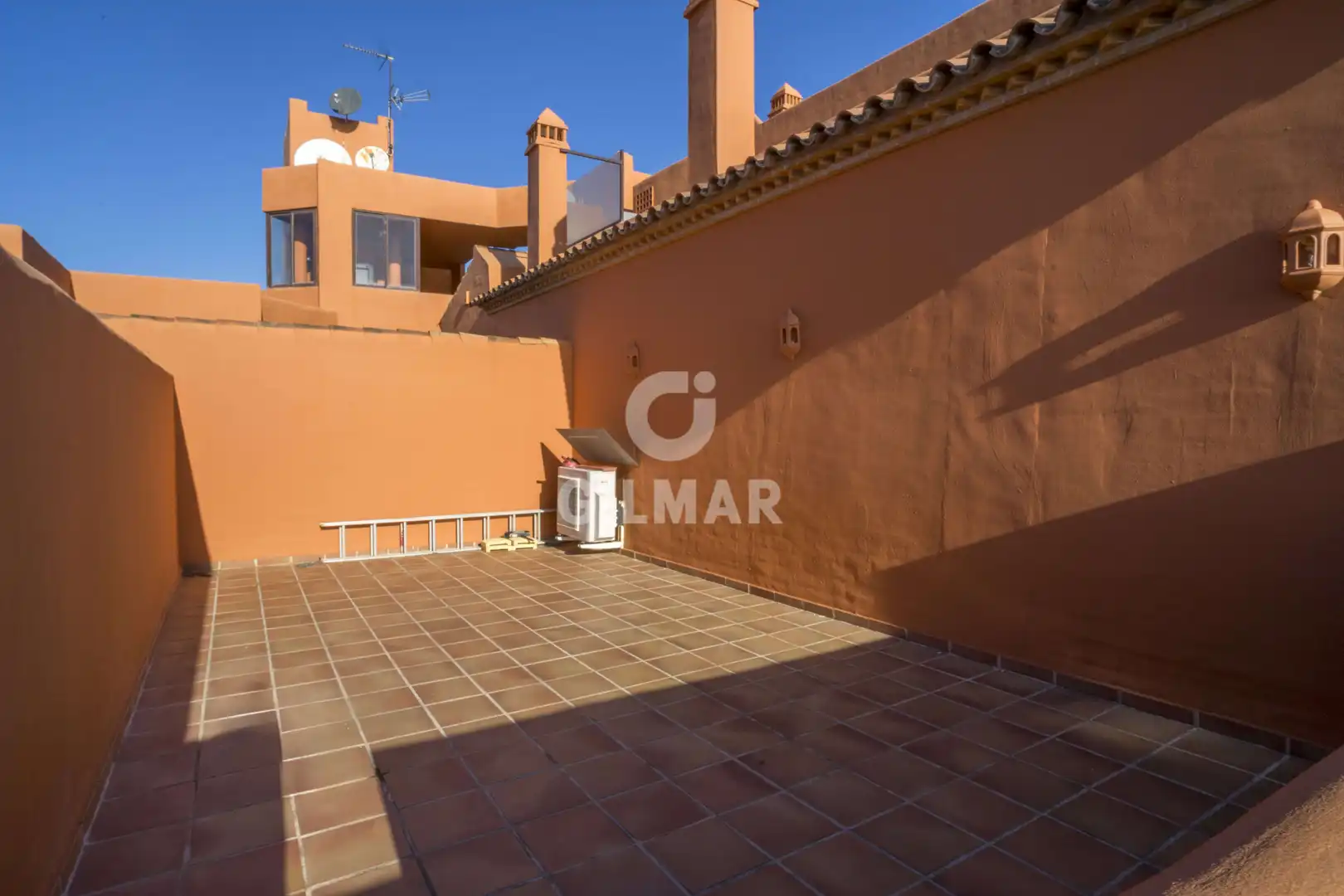 Terrassa de Dúplex en venda en Estepona amb Calefacció, Jardí privat i Traster