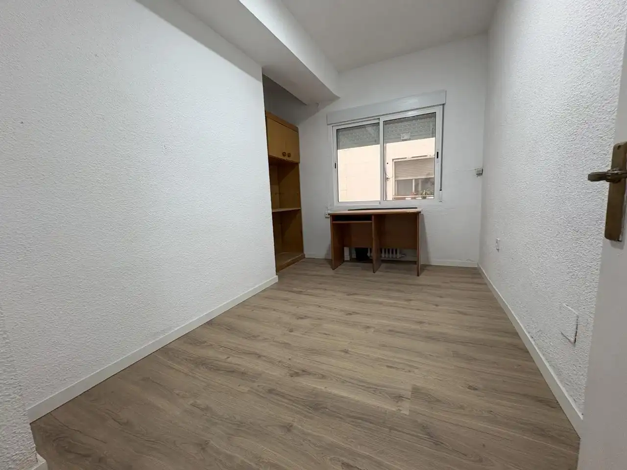 Wohnung zur Miete in Calle de Torres Miranda, Chopera
