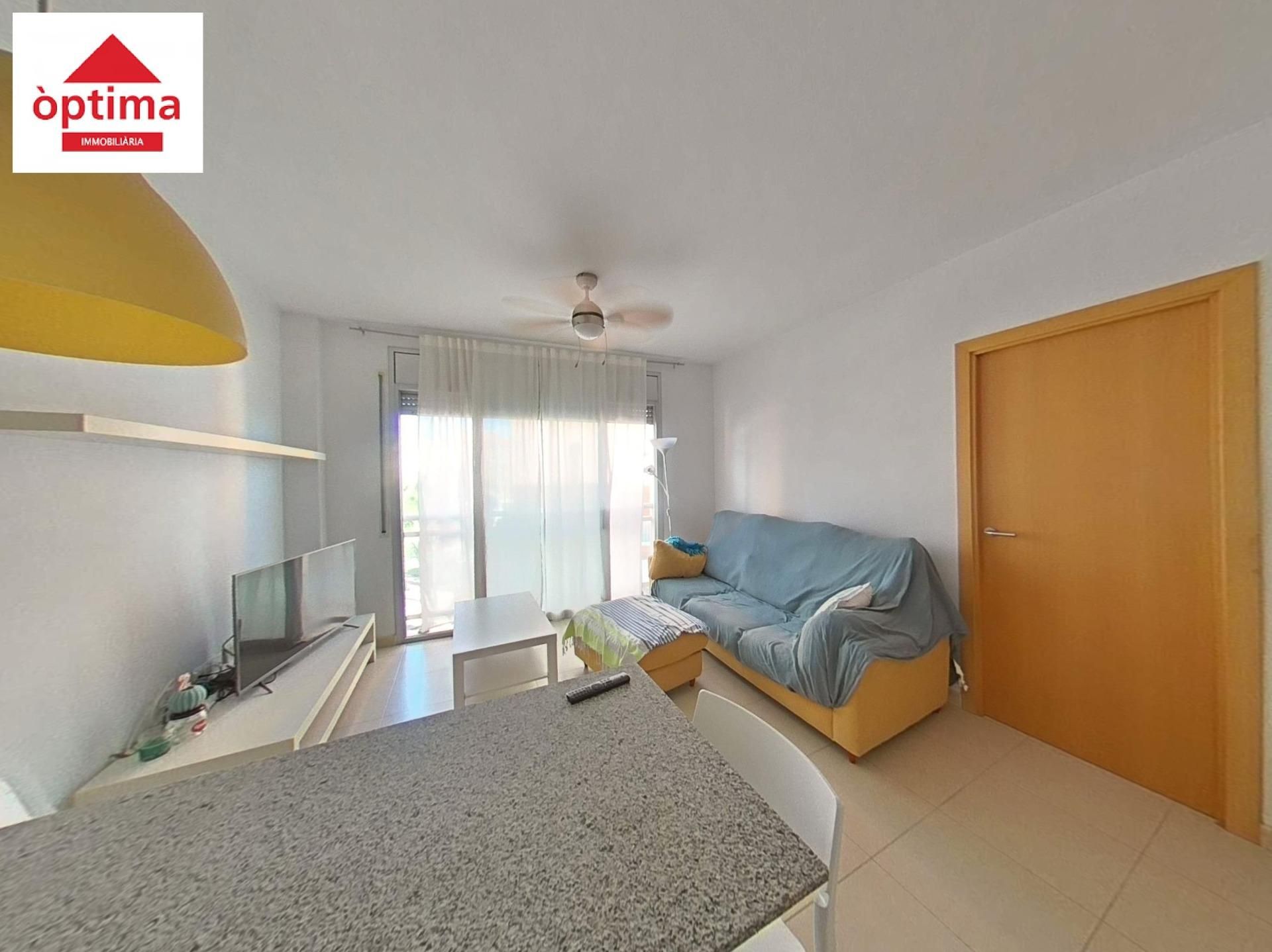Habitación de Piso en venta en Reus con Piscina, Balcón y Piscina comunitaria