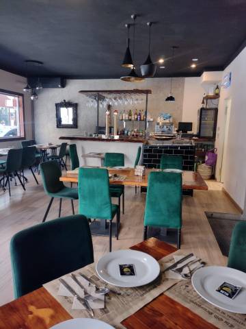 Local comercial en Alquiler en Barrio del Centro