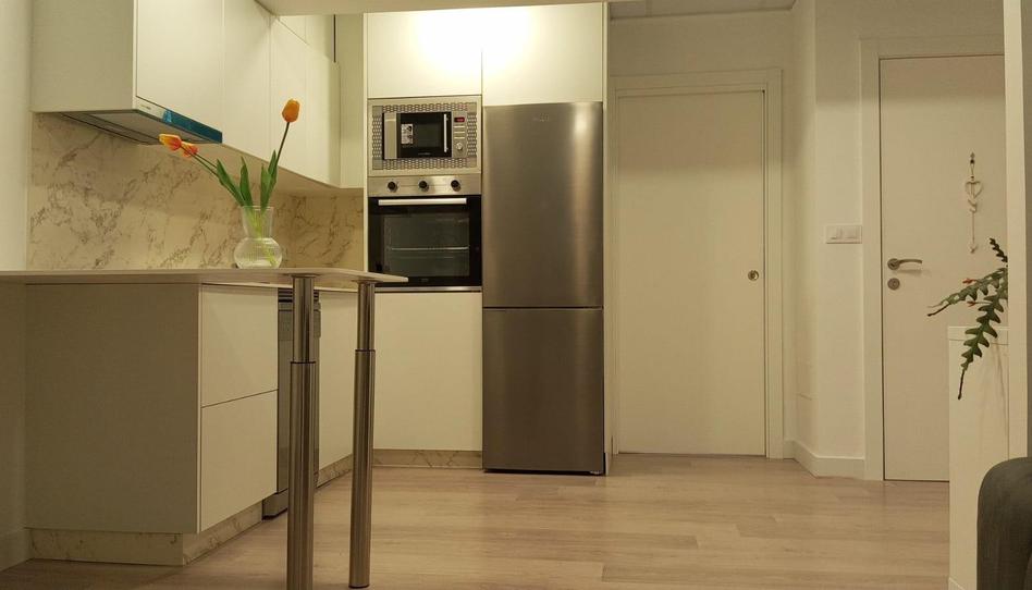 Foto 1 de Apartament de lloguer a Calle Gran Via, Carballo, A Coruña