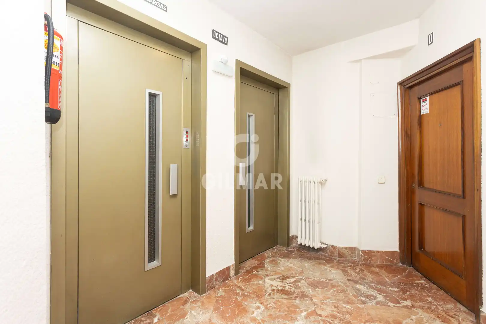 Piso en venta en Madrid con Calefacción y Balcón