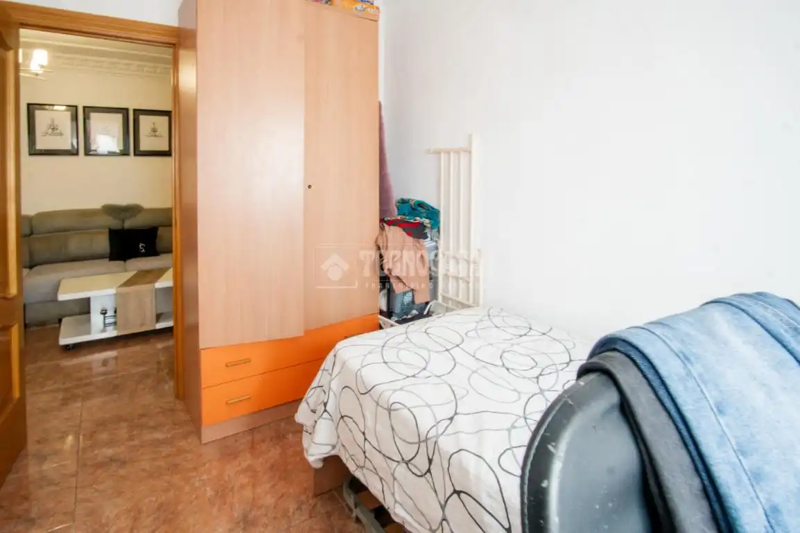 Bedroom of Flat for sale in Granada