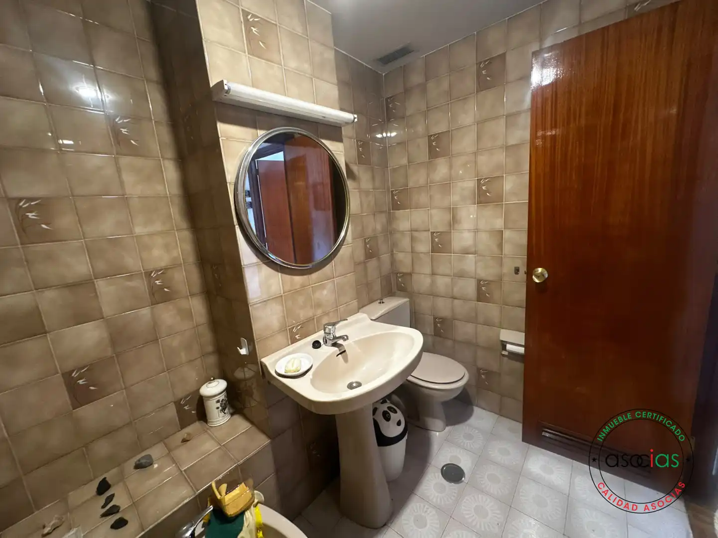 Badezimmer von Wohnung zum Verkauf in Langreo mit Heizung, Abstellraum und Balkon