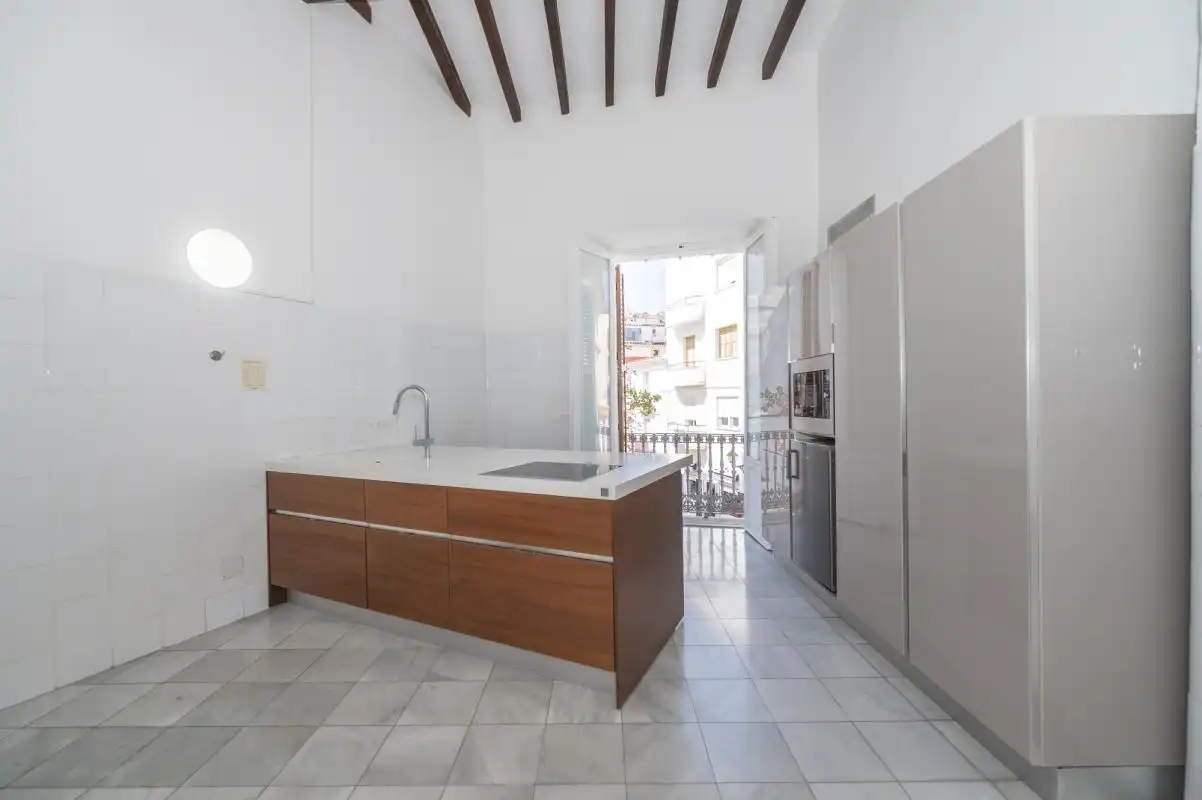 Cocina de Oficina de alquiler en Eivissa con Calefacción