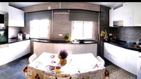 Kitchen of Flat for sale in Canals  with Air Conditioner, Furnished and Oven