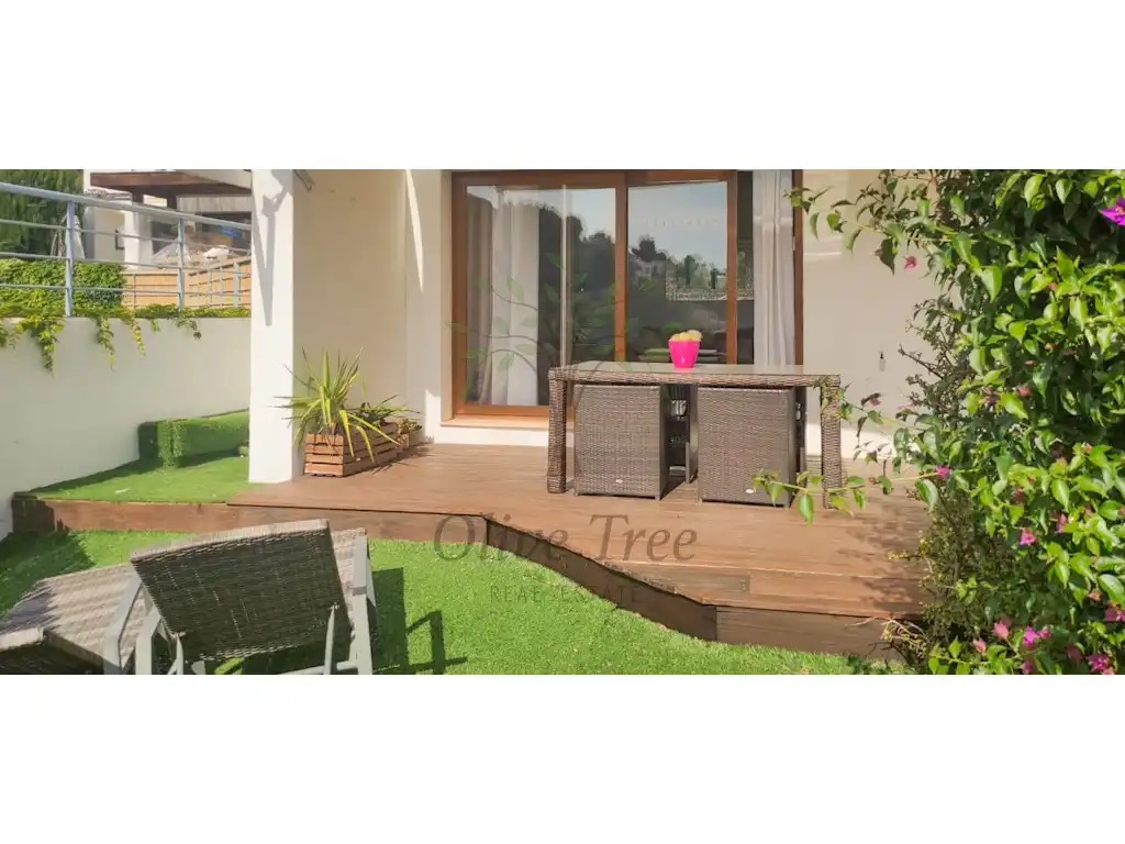 Terrace of Detached homes for rent in Santa Eulària des Riu
