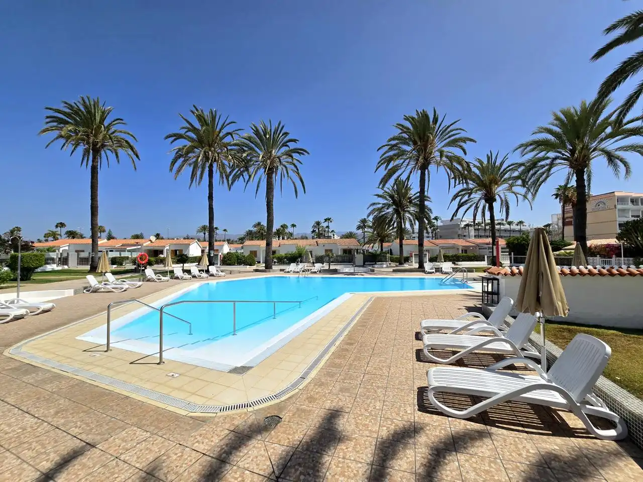 Piscina de Casa o chalet en venta en San Bartolomé de Tirajana con Aire acondicionado, Jardín privado y Terraza