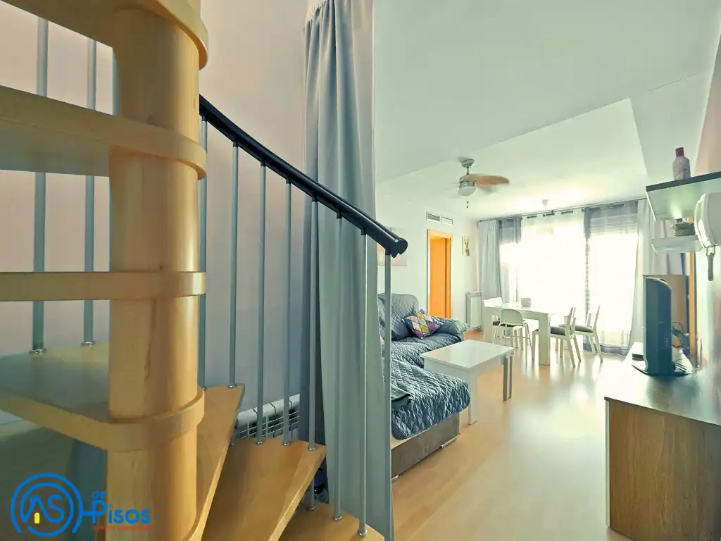 Habitación de Piso de alquiler en Cadrete con Calefacción, Jardín privado y Parquet