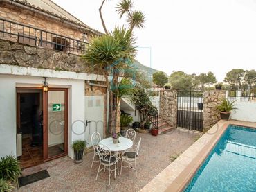 Casa con piscina en venta en Calle de Elies Frasquet