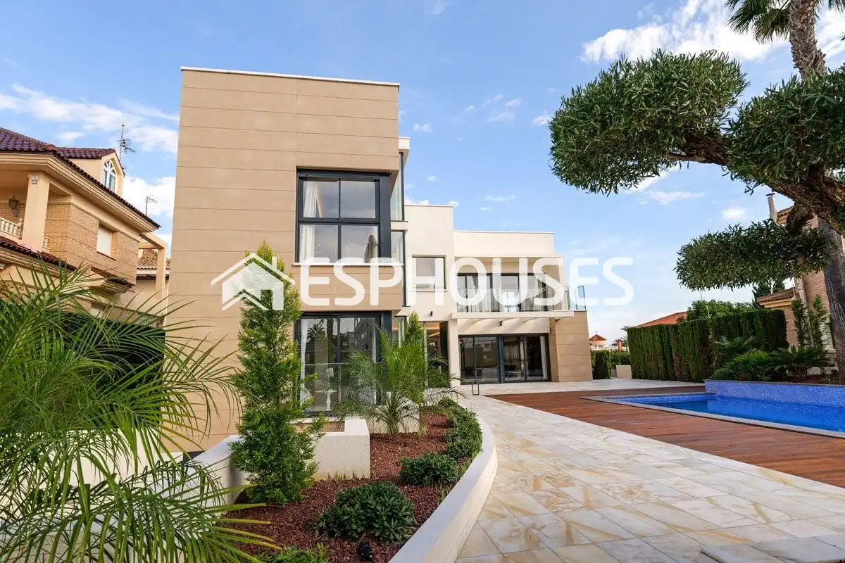 Casa con terraza en venta en Playa del Acequión, Náufragos y Rocío del Mar, imagen 25