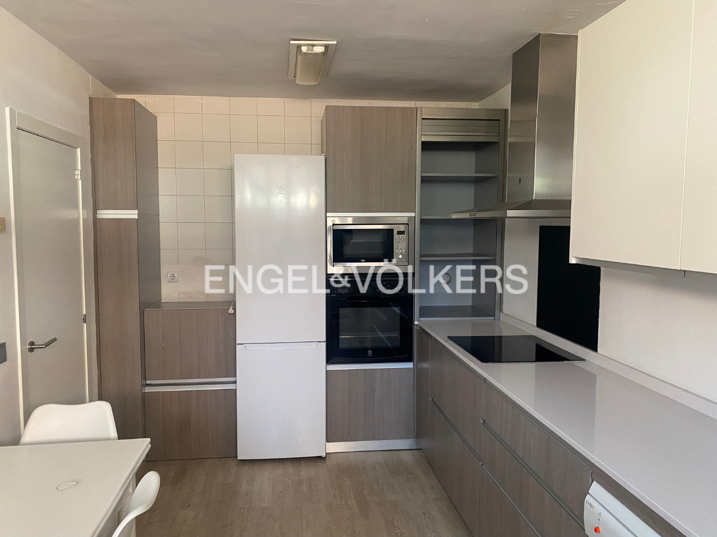 Cocina de Casa o chalet de alquiler en Las Rozas de Madrid con Aire acondicionado, Calefacción y Jardín privado