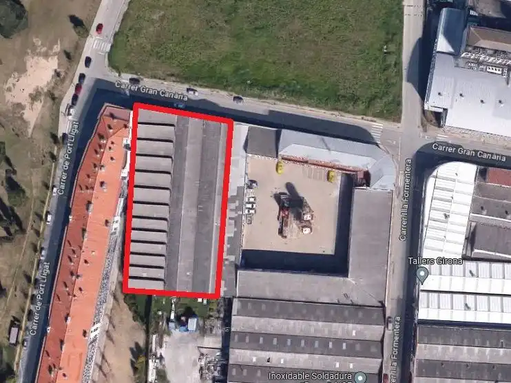 Vista exterior de Nave industrial en venta en Girona
