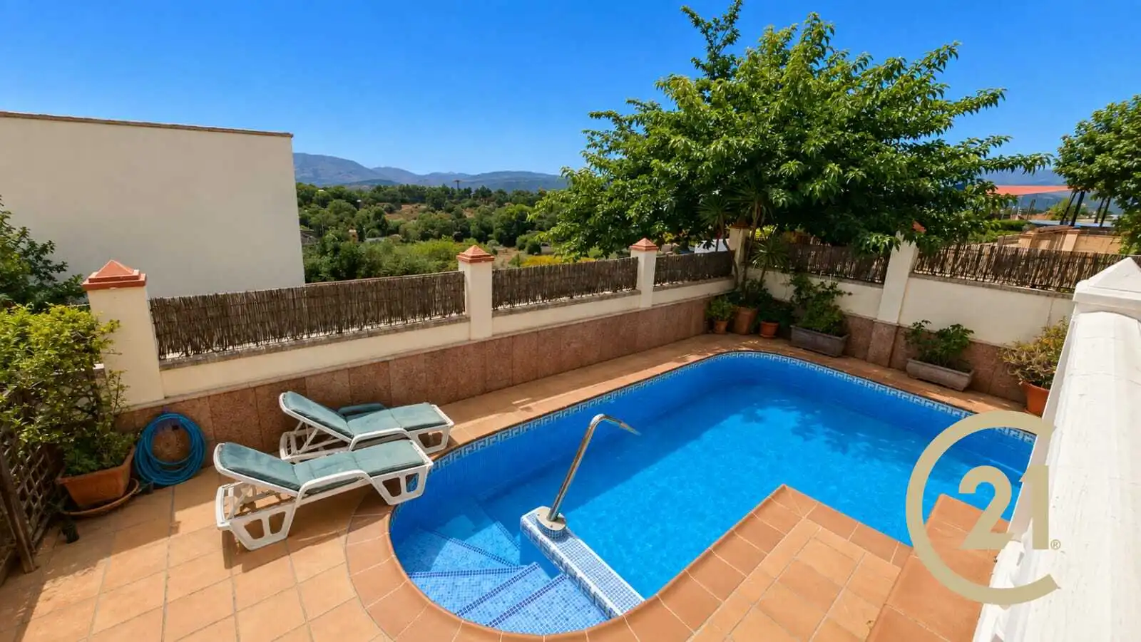 Piscina de Casa o xalet en venda en Ronda amb Aire condicionat, Calefacció i Jardí privat