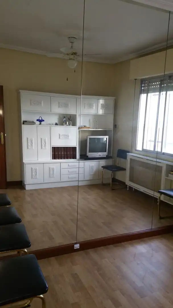 Sala d'estar de Casa o xalet en venda en Miranda de Ebro amb Traster