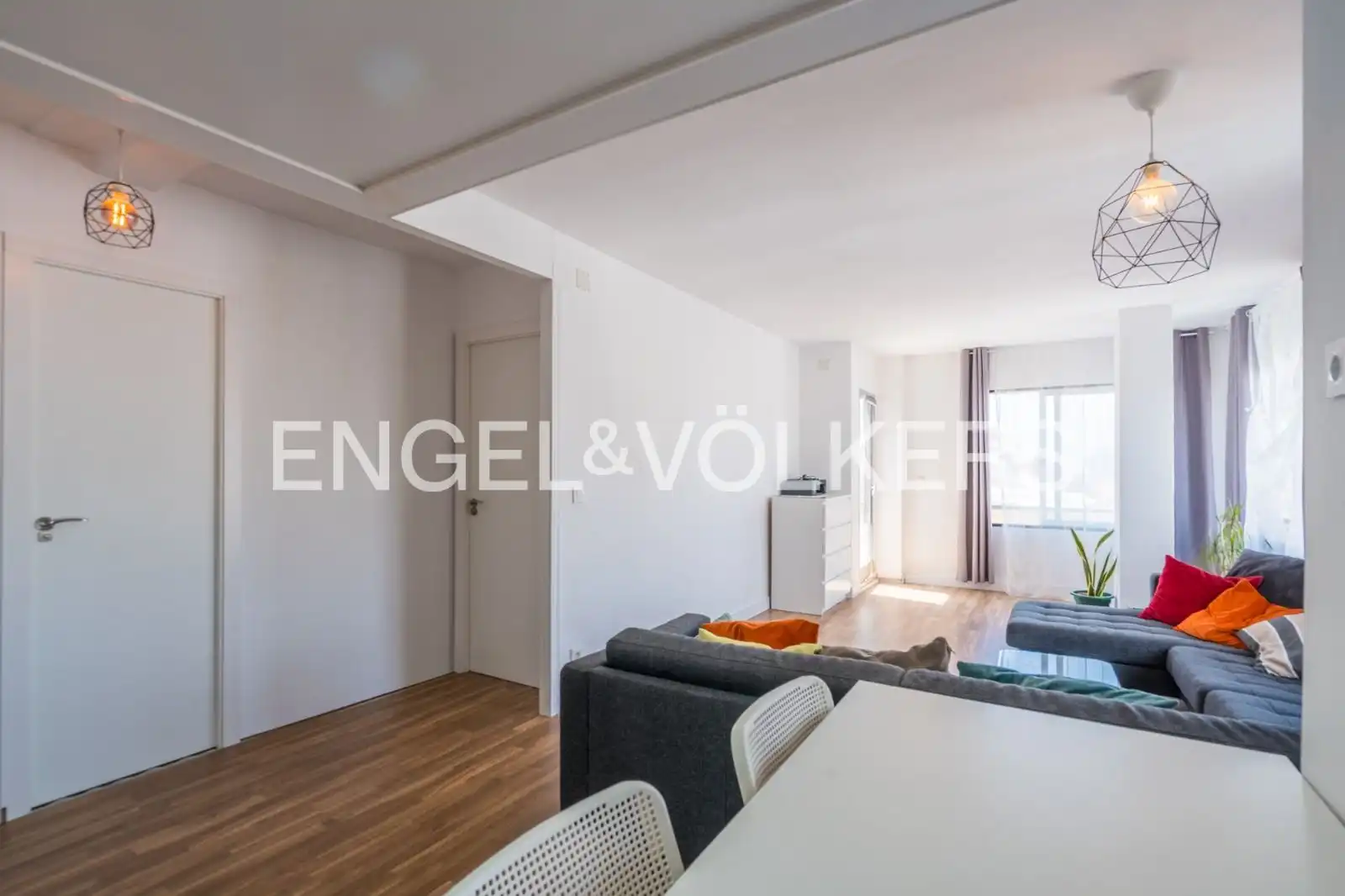Living room of Flat for rent in Sagunto / Sagunt  with Air Conditioner, Heating and Parquet flooring