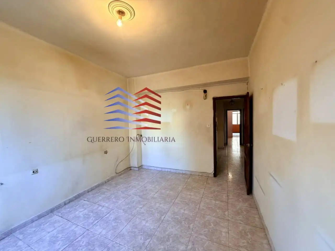 Piso en venta en Ourense Capital  con Terraza, Trastero y Balcón