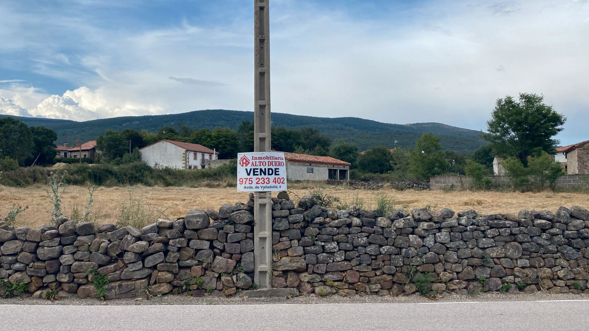 Residencial en venda en Valdeavellano de Tera