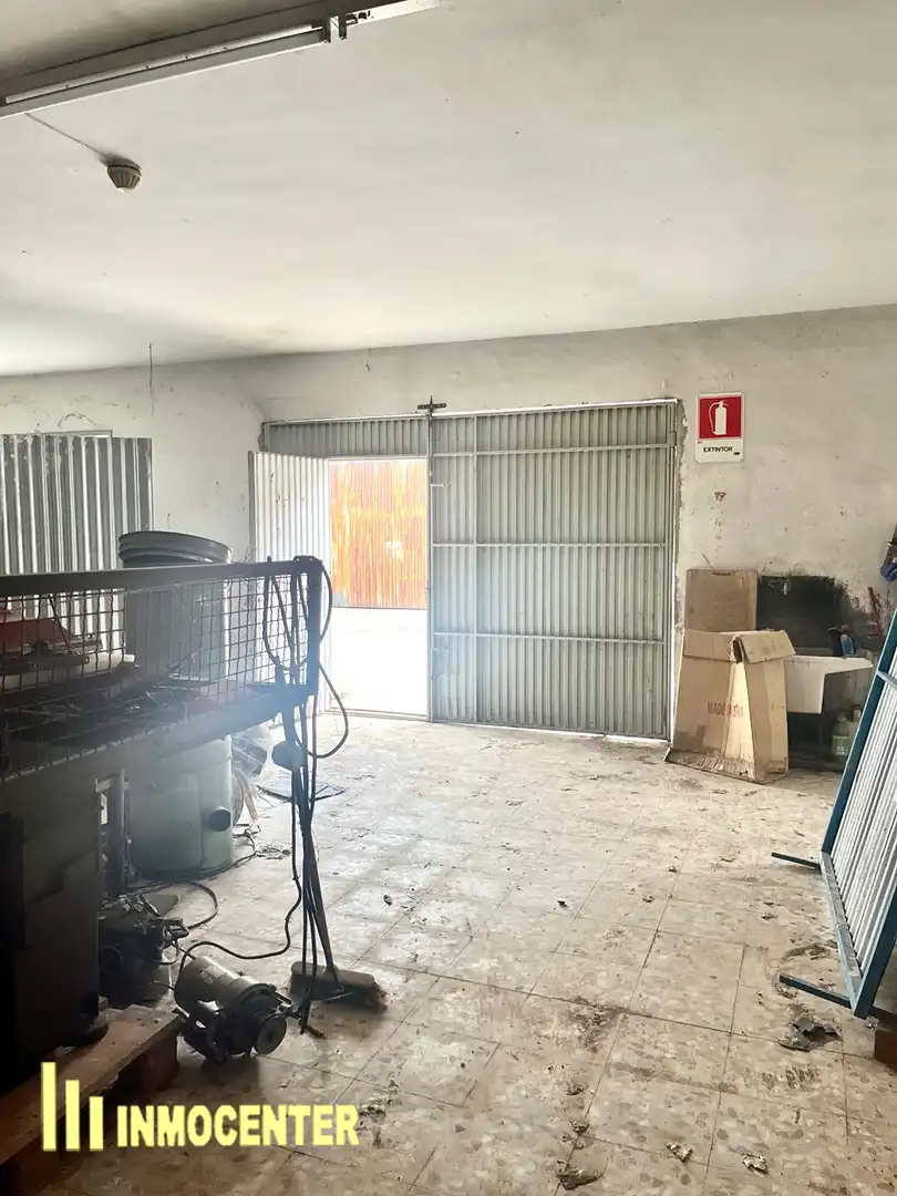 Nau industrial en venda en Fuensalida