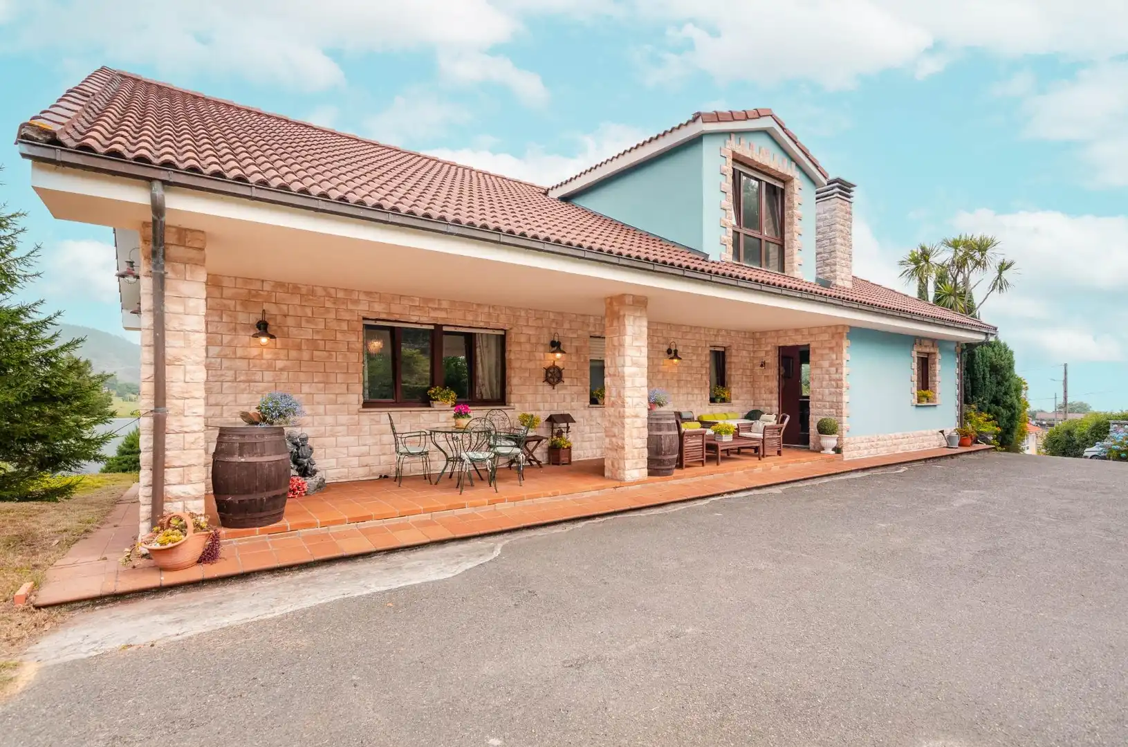 Vista exterior de Casa o chalet en venta en Pravia con Calefacción, Jardín privado y Parquet