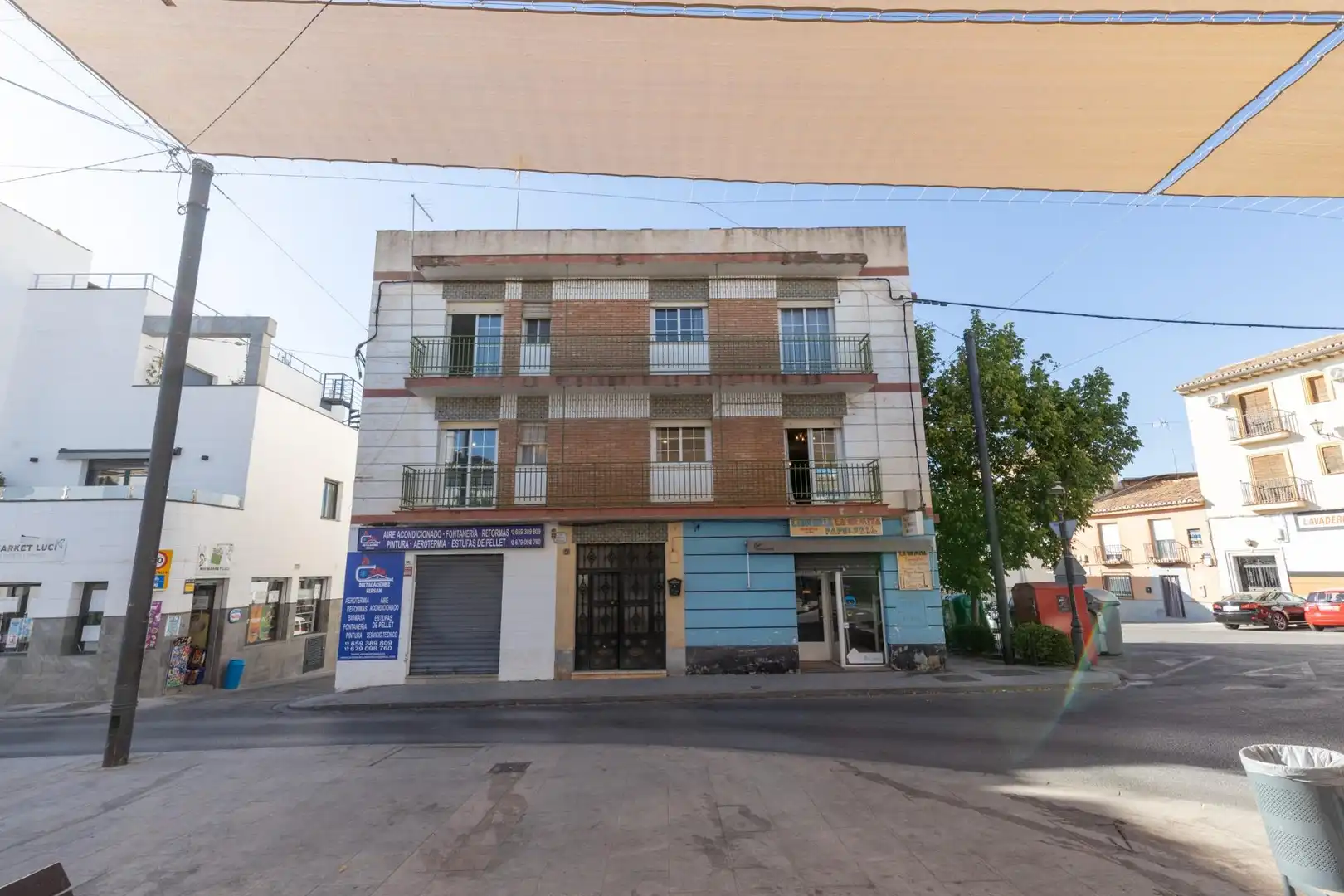 Exterior view of Buildings for sale in La Zubia