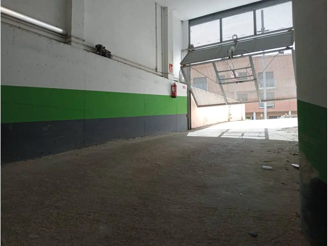 Parking de Piso en venta en Gironella con Calefacción, Jardín privado y Parquet