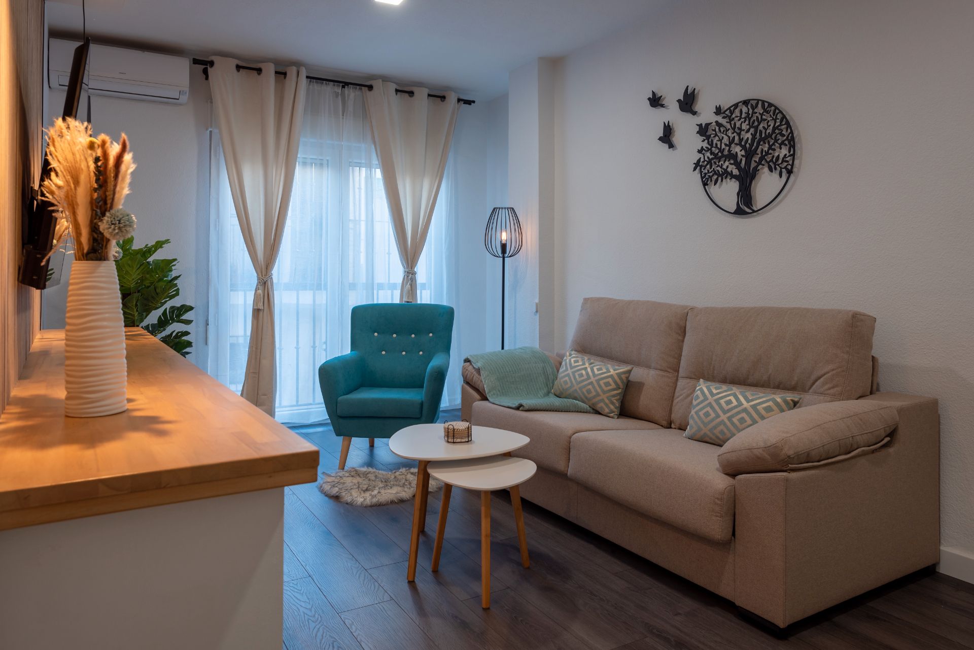 Sala d'estar de Pis en venda en Cenes de la Vega amb Aire condicionat, Calefacció i Moblat