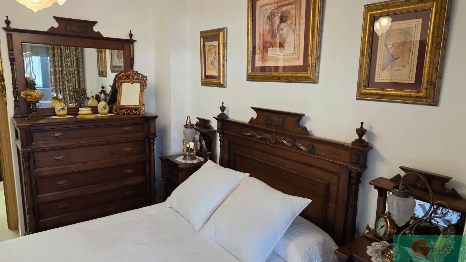 Apartamento con piscina en venta en Estepona Pueblo, imagen 8