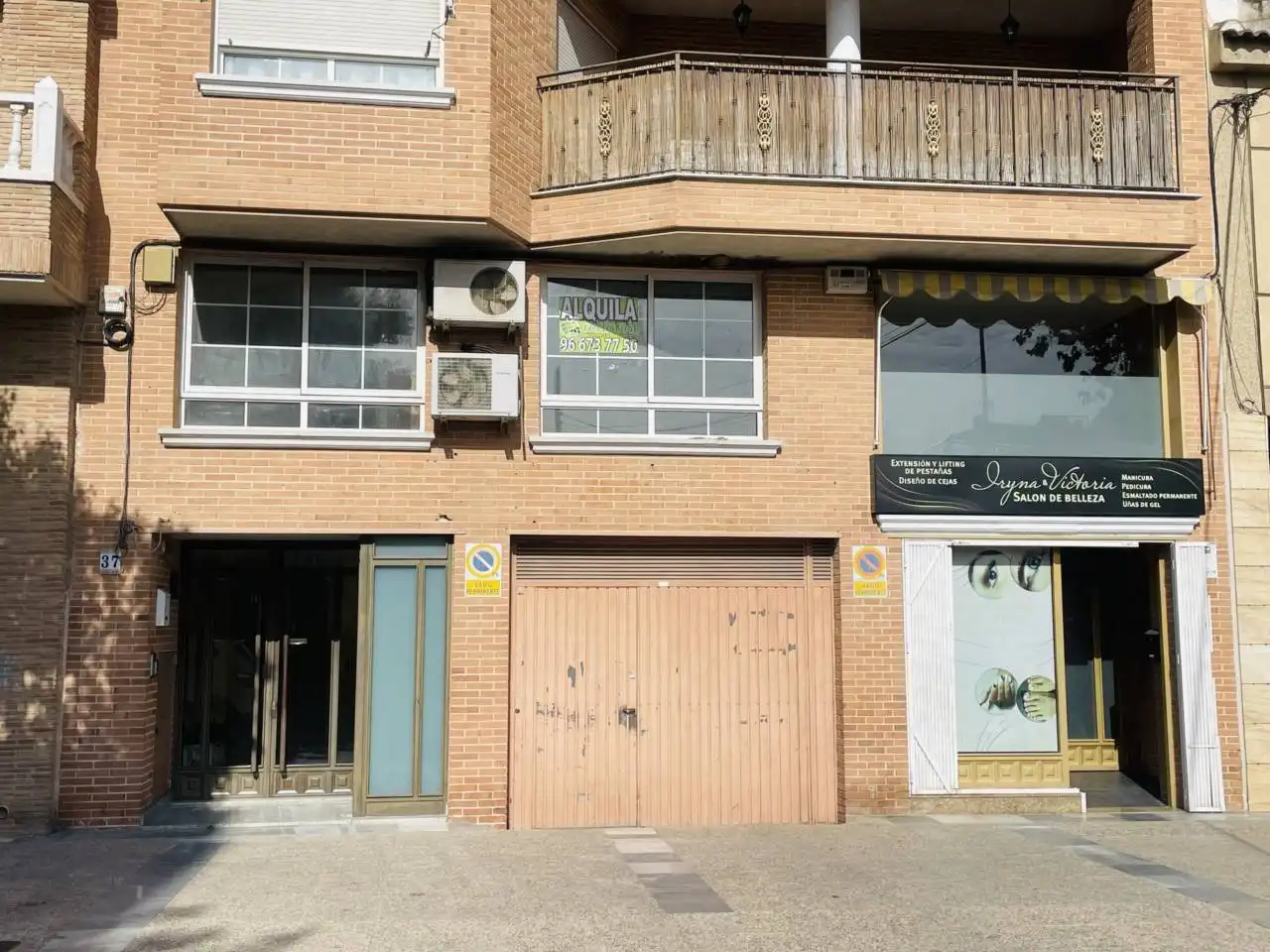 Locale commerciale in vendita a Avenida DEL REINO