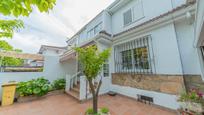 Exterior view of Single-family semi-detached for sale in Brunete  with Air Conditioner and Swimming Pool