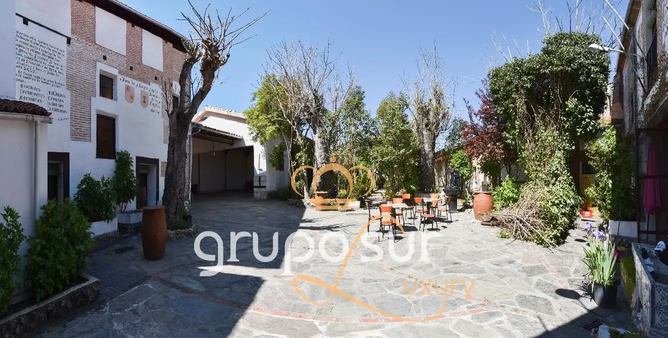 Country homes for sale in Olmedo  with Heating, Private garden and Parquet flooring