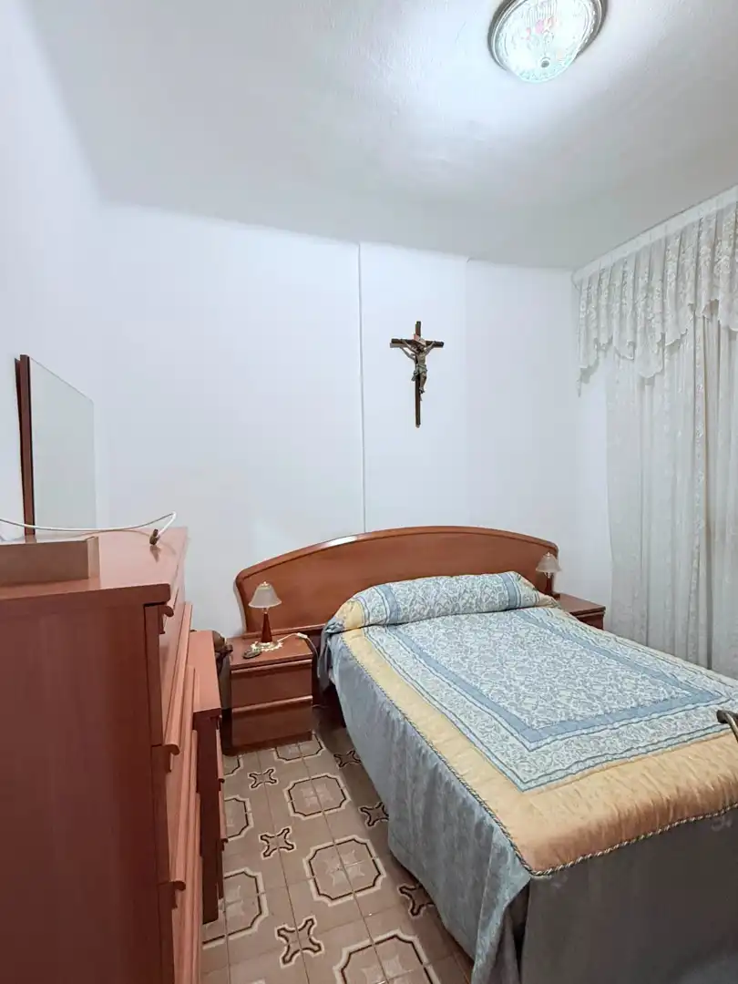 Habitación de Piso en venta en Barcelona con Aire acondicionado, Amueblado y Horno