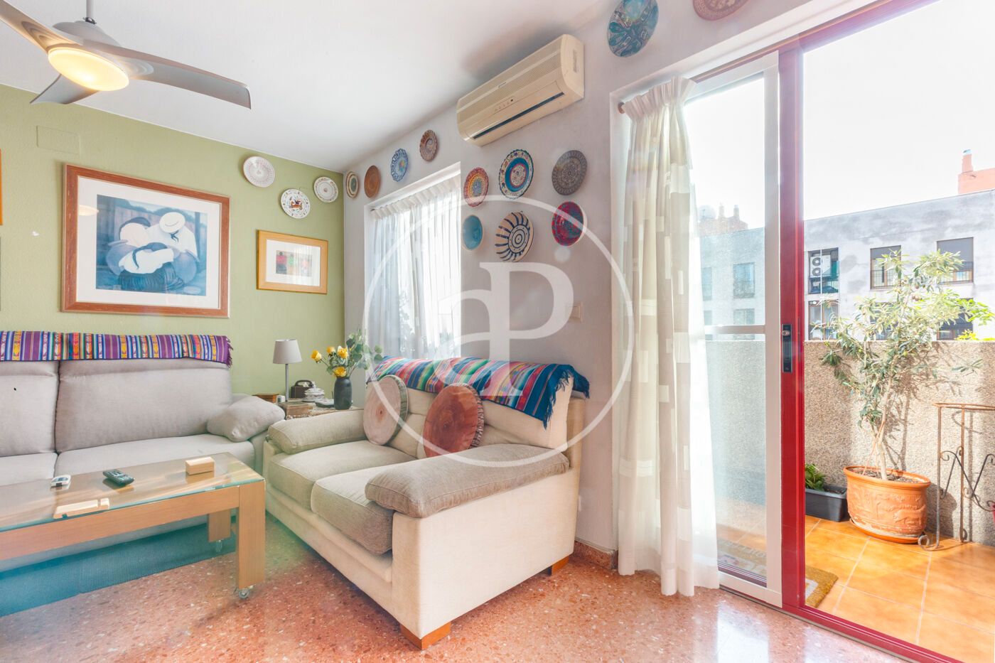 Vista exterior de Piso en venta en  Valencia Capital con Calefacción, Amueblado y Balcón