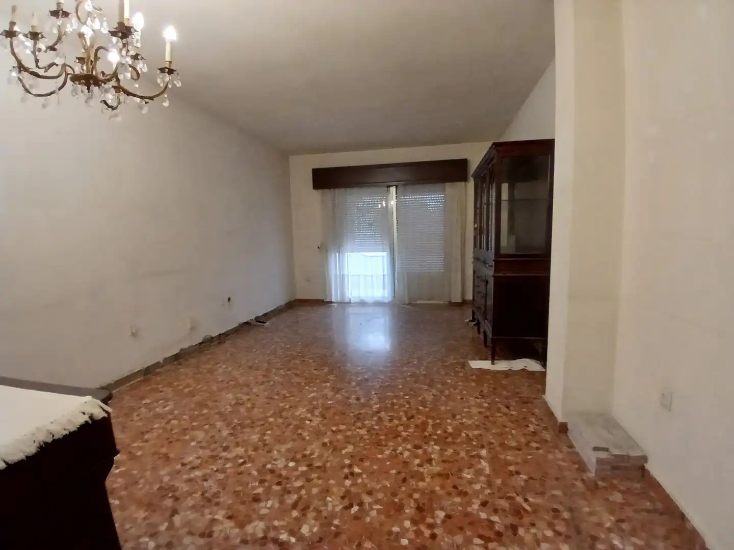 Sala de estar de Piso en venta en El Puerto de Santa María con Balcón y Alarma